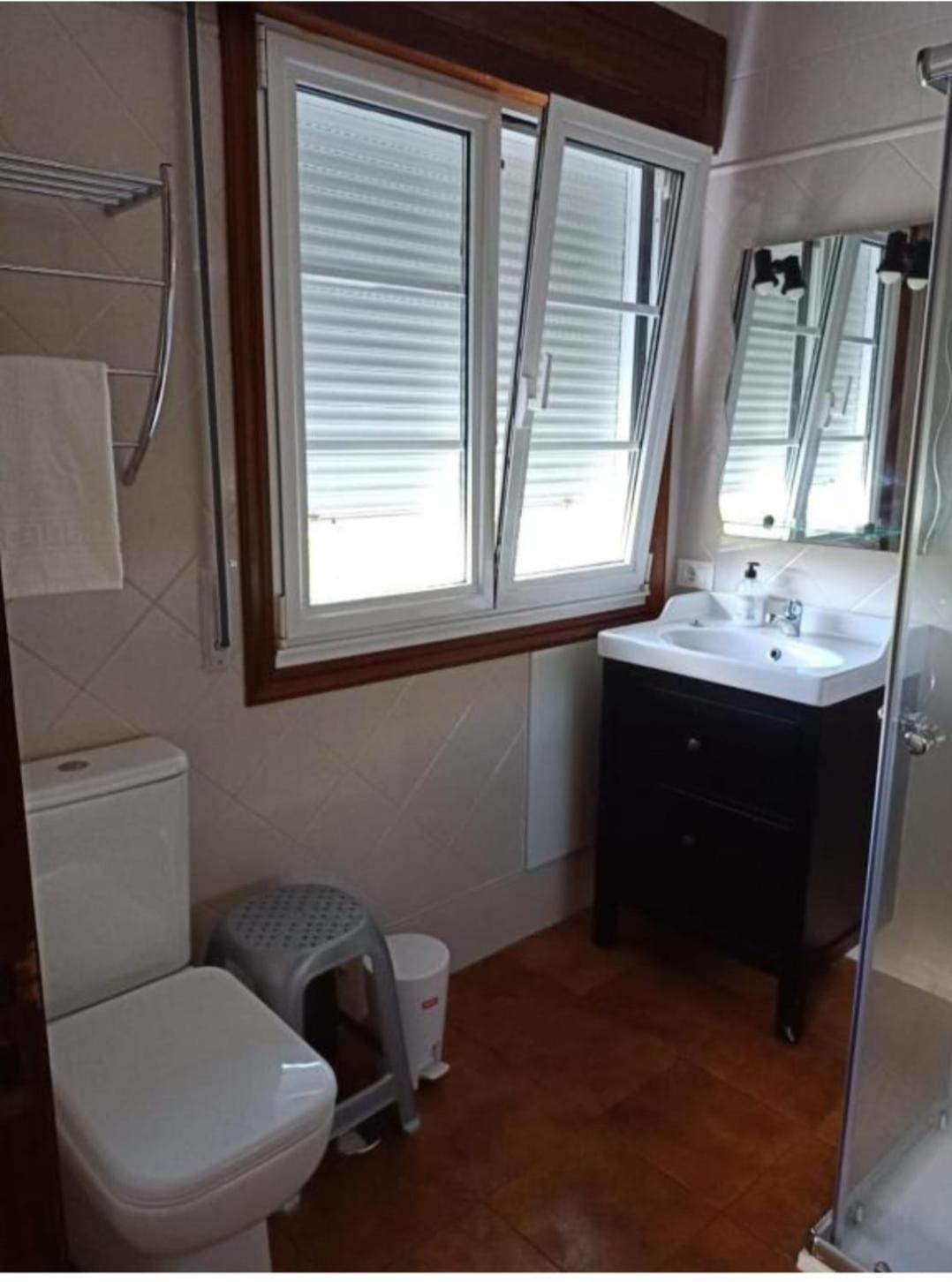 Apartamento En Bloque Vivienda Con Piscina Y Barbacoa A 15 Min De La Playa Meis Bagian luar foto