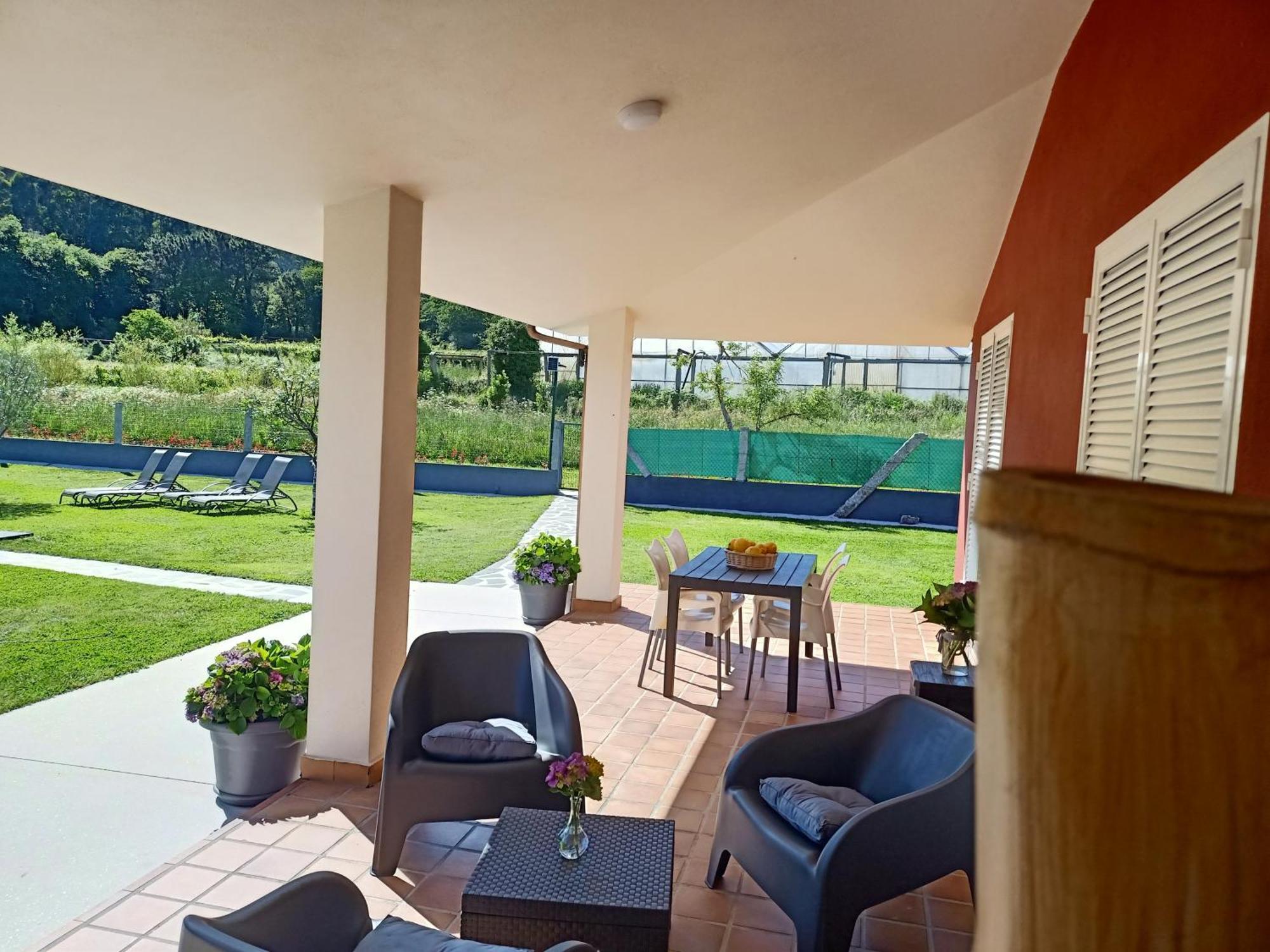 Apartamento En Bloque Vivienda Con Piscina Y Barbacoa A 15 Min De La Playa Meis Bagian luar foto
